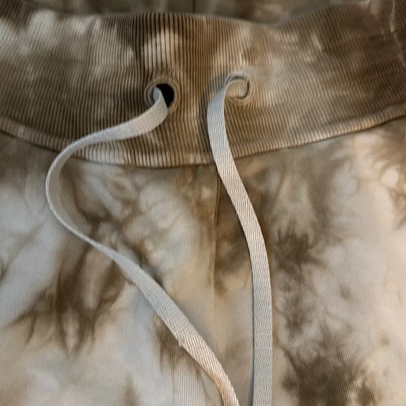 Lululemon Ready To Rulu Tye Dye Joggers 4 - Picture 3 of 3